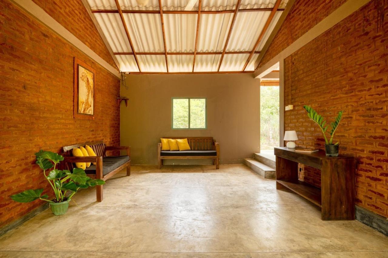 Hide Yala Bed & Breakfast Tissamaharama Ngoại thất bức ảnh
