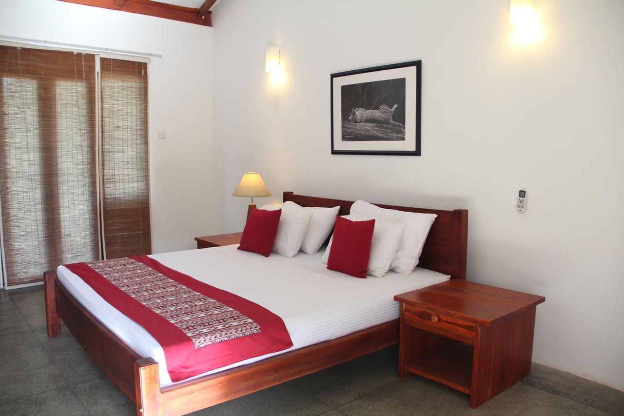 Hide Yala Bed & Breakfast Tissamaharama Ngoại thất bức ảnh